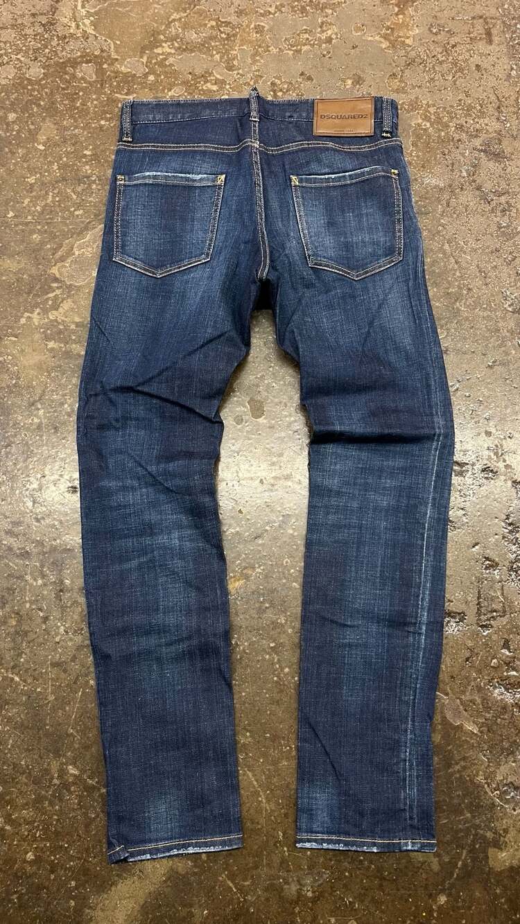 DSquared2 Dark Wash Distressed Denim Jeans Blue - Picture 2 of 8
